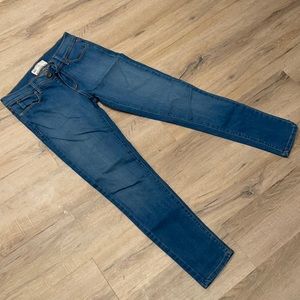 Free People skinny jeans women’s size 26.